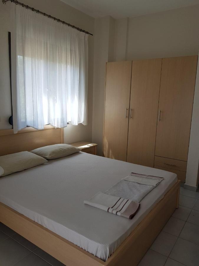 Lemon Flowers Apartments เนอา สกีโอนี ภายนอก รูปภาพ